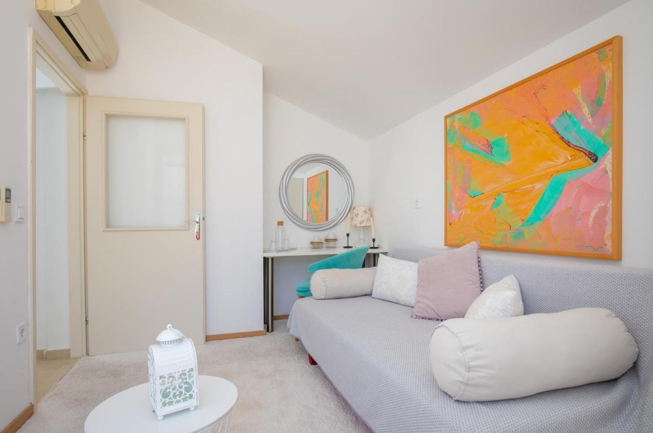 Sweet Village Hotel By The Sea Slano Buitenkant foto