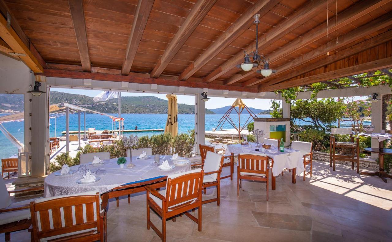 Sweet Village Hotel By The Sea Slano Buitenkant foto