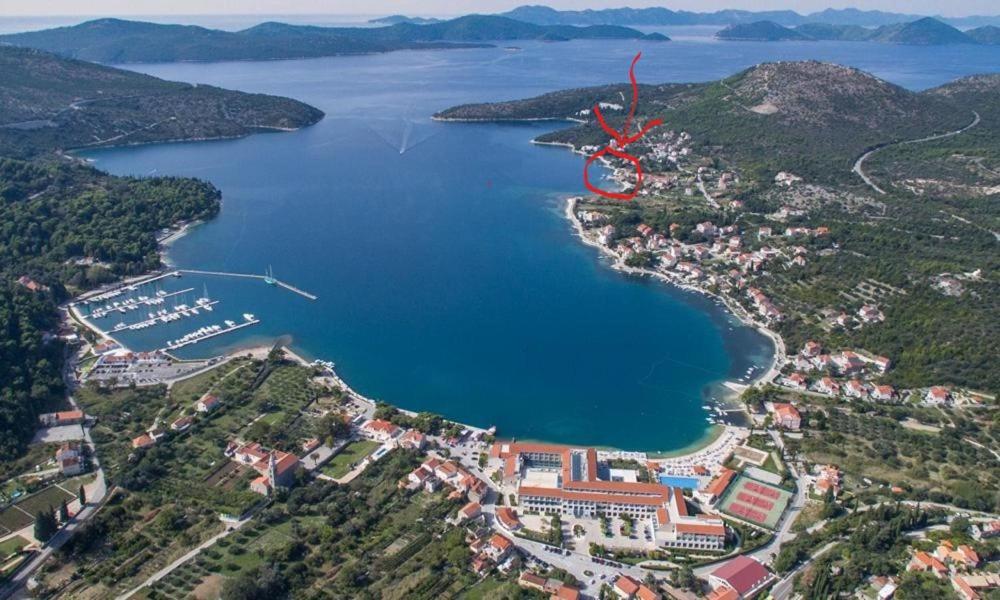 Sweet Village Hotel By The Sea Slano Buitenkant foto